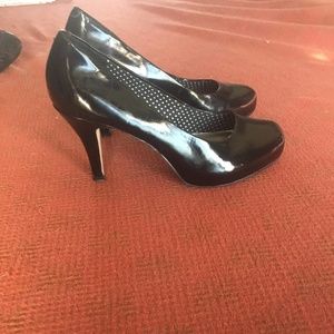 Madden Girl pattern leather black heels.